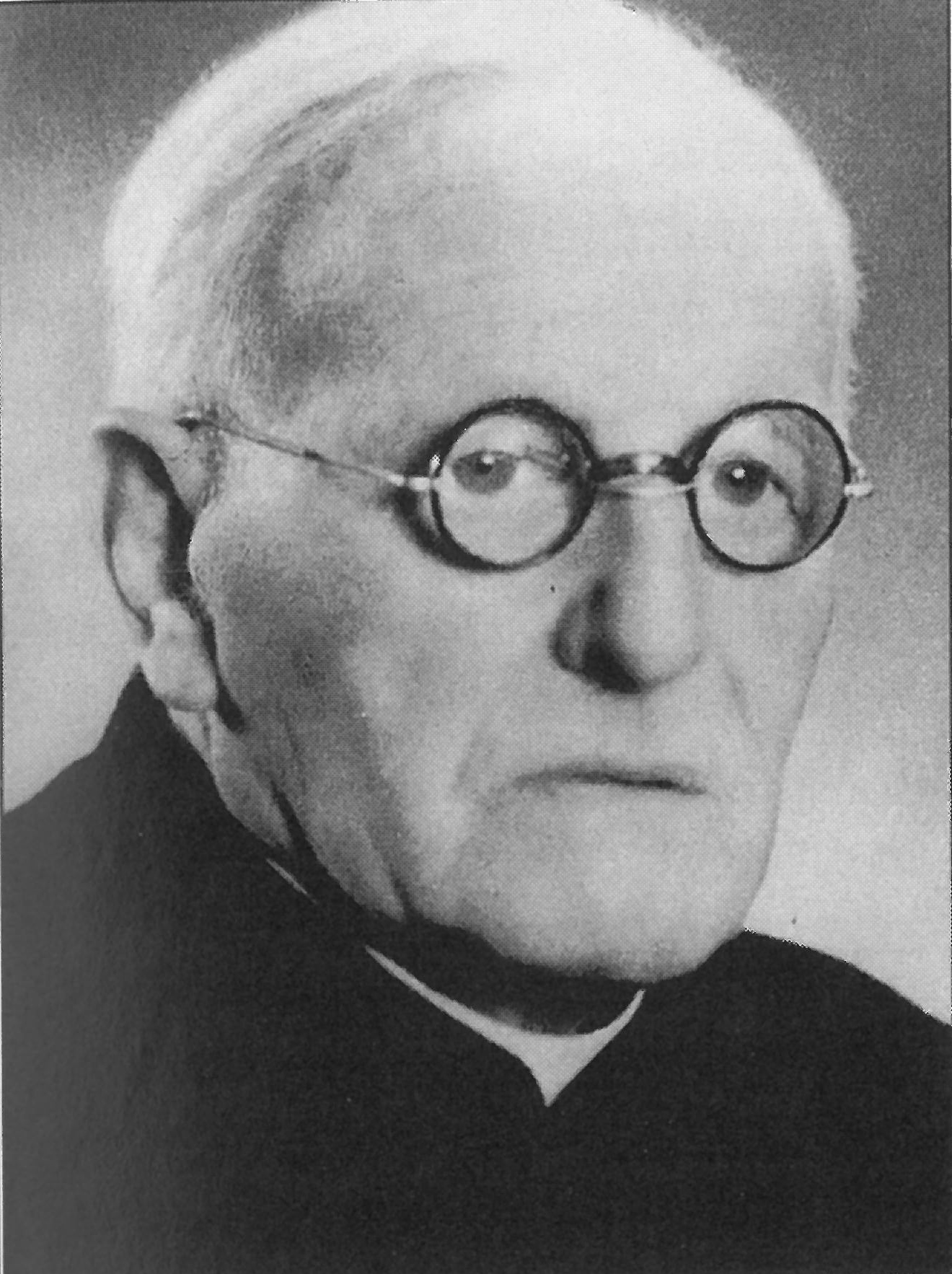  Theodor Selig 