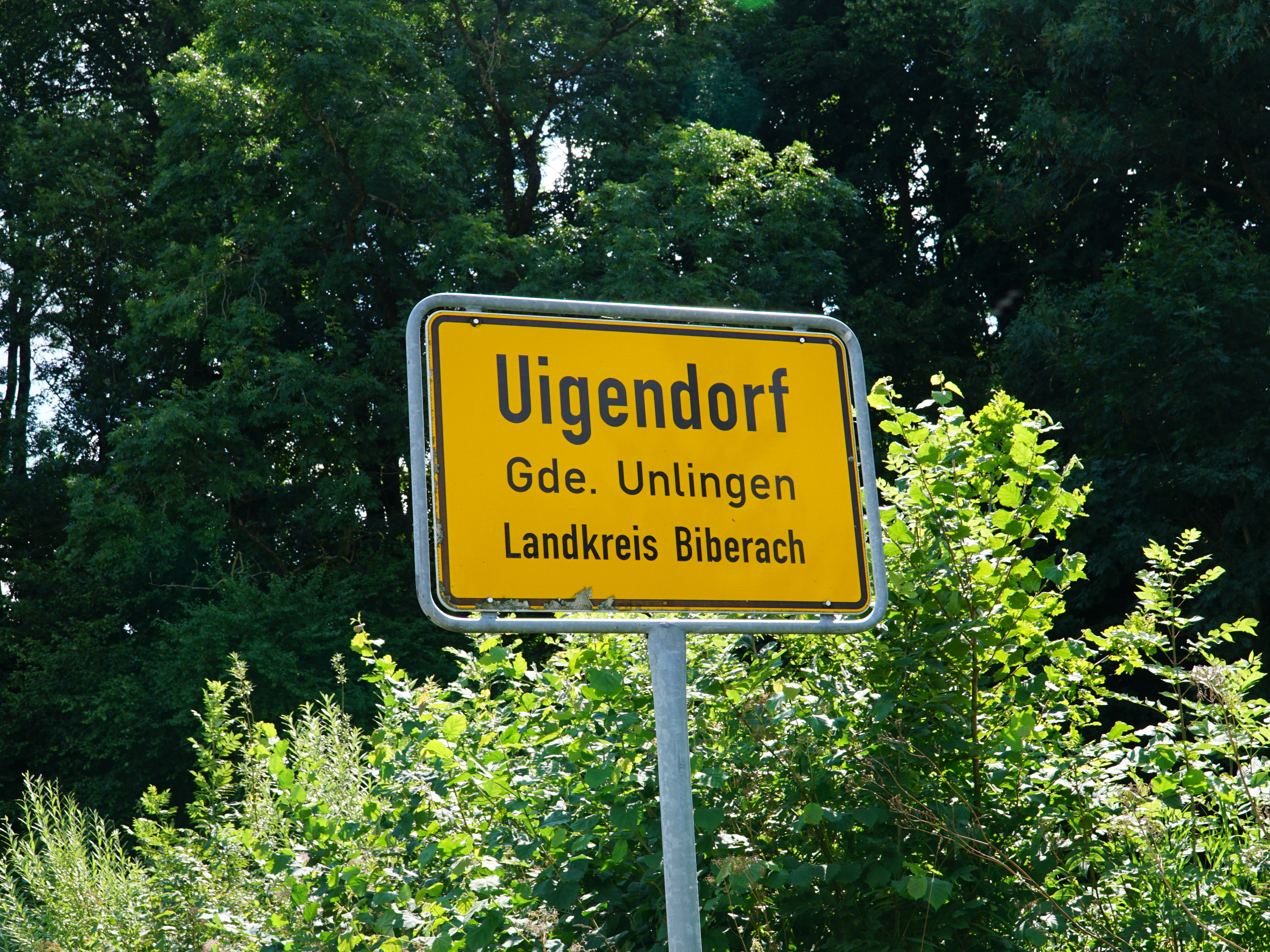 Ortsschild Uigendorf 